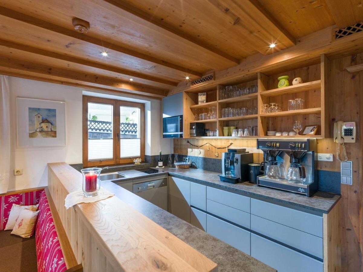 Gaestehaus Hofer Brixen im Thale Ngoại thất bức ảnh
